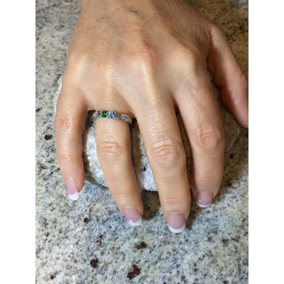 NANA Shared Prong w/Sides Couple 2 Stone Ring w/Simulated Birthstones in Silver, 10K or 14K Gold